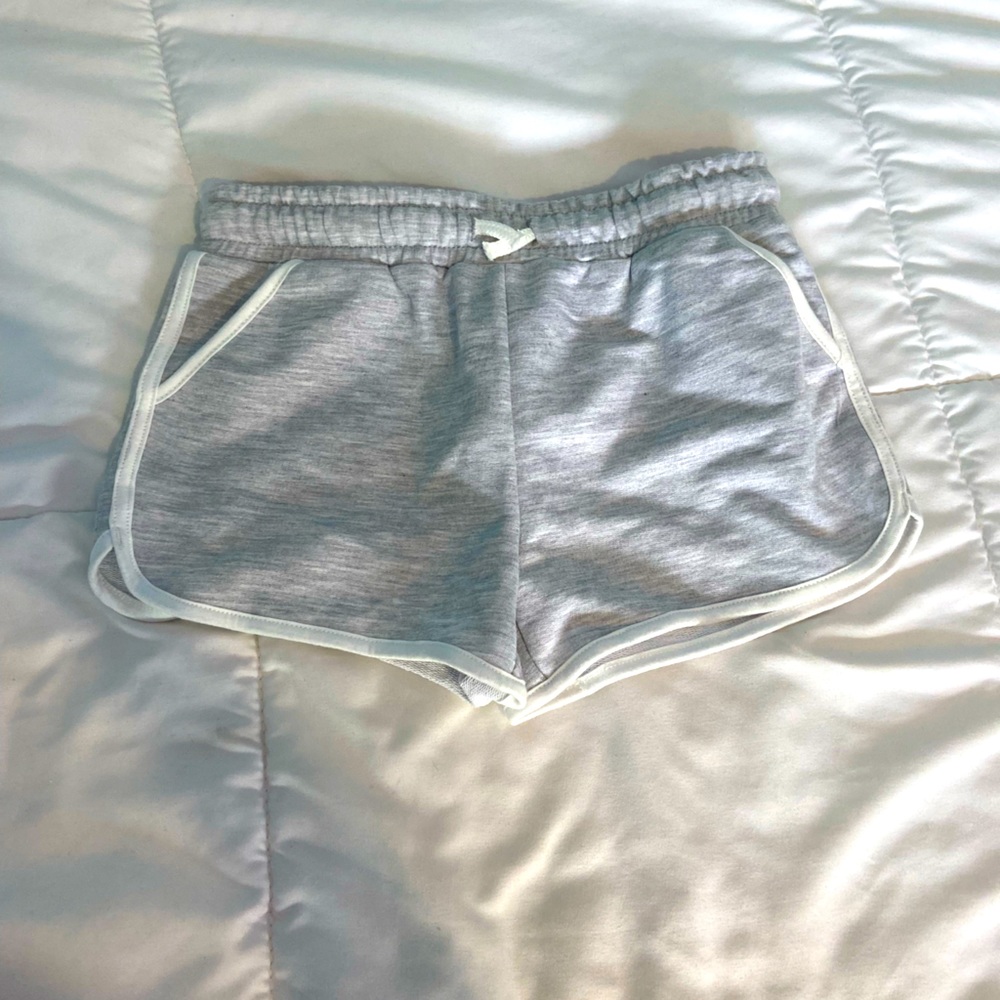 GRAY SHORTS